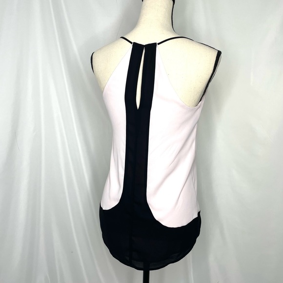 Express Top - Picture 3 of 5